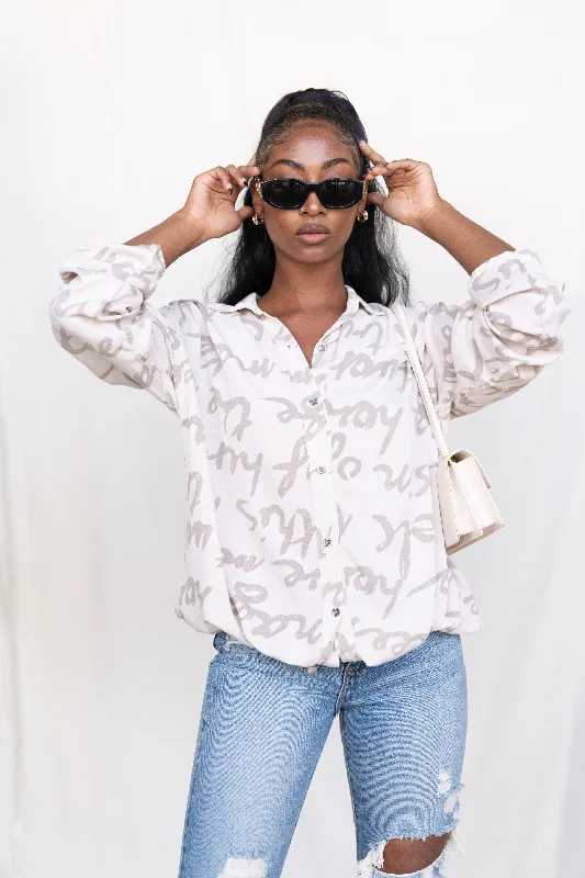Soft and Comfy Letters Print Long Sleeve Blouse Chic Square Blouse