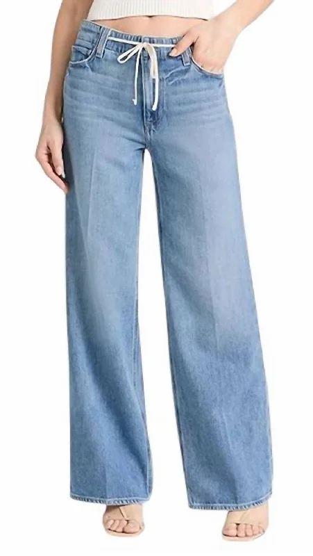 Zoey Jeans In Alaya Casual Wide-Legged Denim Jeans
