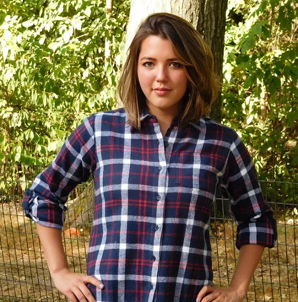 Ladies Long Sleeve, Roll Tab, Brushed Flannel Shirt. Navy plaid. Style# 9341 Welt Pockets Slit Pockets Ladies Long Sleeve, Roll Tab, Brushed Flannel Shirt. Navy plaid. Style# 9341 Welt Pockets Slit Pockets