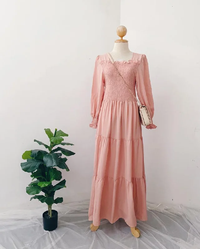 Smocked Streachable Maxi Dress Comfortable Satin Maxi Dress