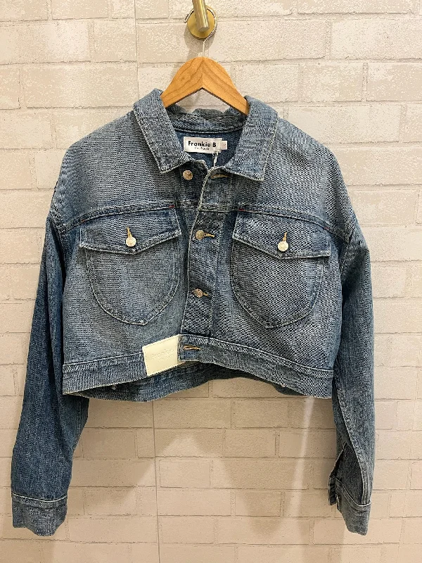 FRANKIE B NWT Bella Cropped denim jacket / S Print Jacket Jacquard Jacket Patchwork Jacket FRANKIE B NWT Bella Cropped denim jacket / S Print Jacket Jacquard Jacket Patchwork Jacket