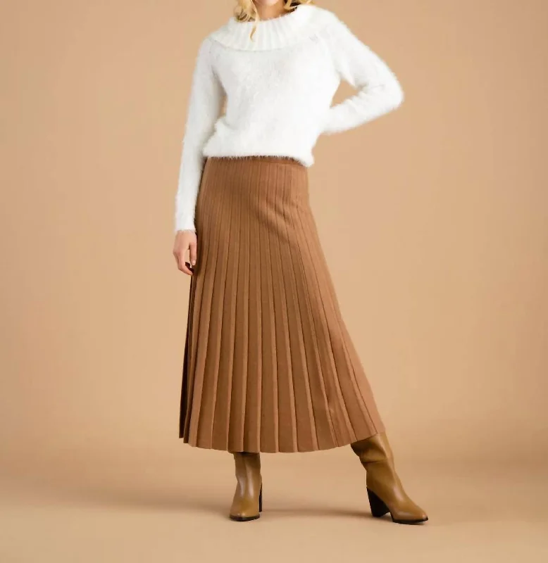 Pleated Long Skirt In Camel pencil skirt chic