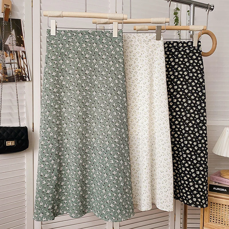Cottage Floral Midi Skirt (3 Colors) ruffled skirt detail