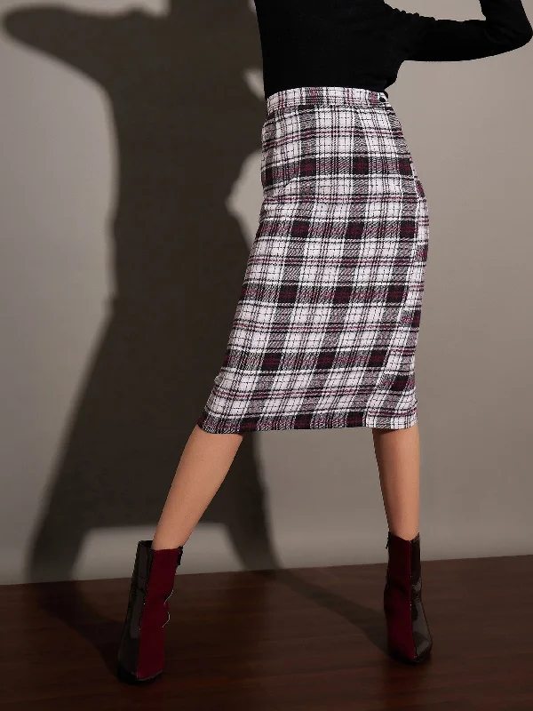 Lyush Women White Yarndyed Check Pencil Skirt boho skirt vibe